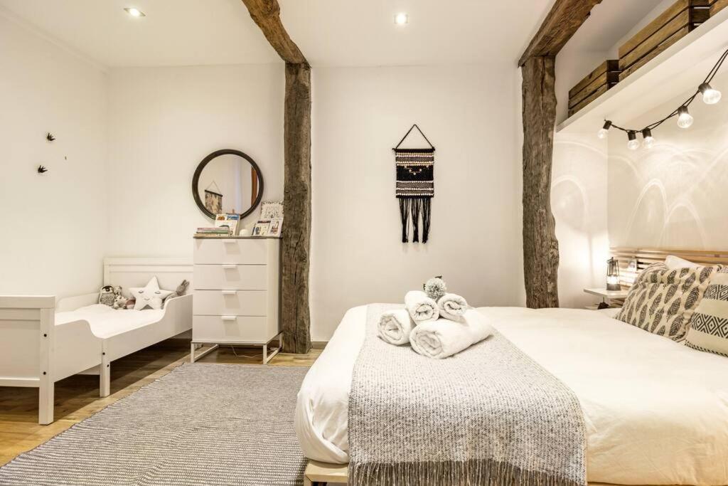Sea Views In The Heart Of The Old Town Appartement Castro Urdiales Buitenkant foto
