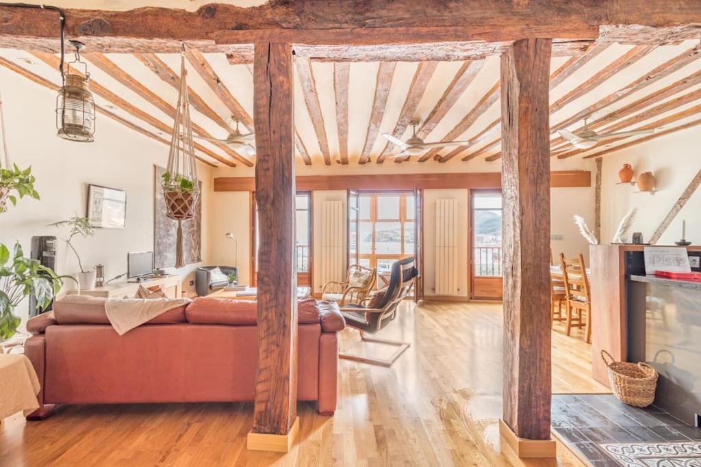 Sea Views In The Heart Of The Old Town Appartement Castro Urdiales Buitenkant foto
