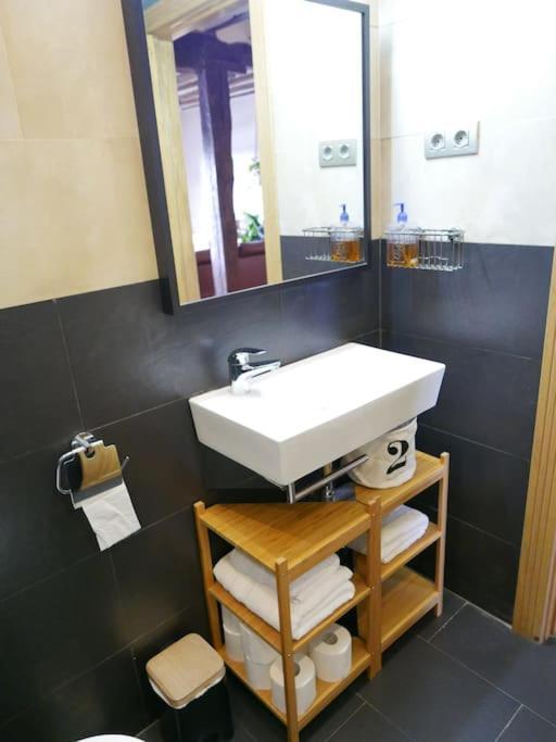 Sea Views In The Heart Of The Old Town Appartement Castro Urdiales Buitenkant foto
